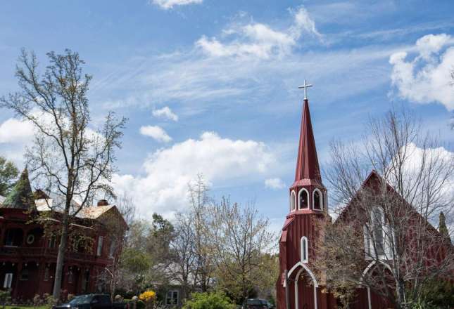 Learn more about Sierra Foothills (Tuolumne & Calaveras Counties)